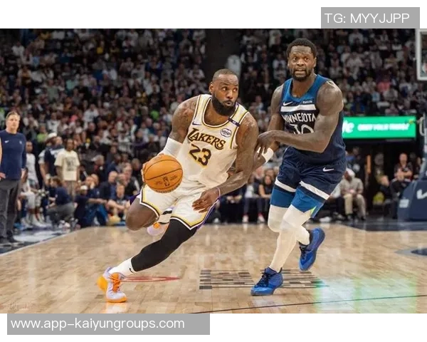 詹姆斯分享训练热情依然享受比赛乐趣如新秀般激动 詹姆斯分享训练热情依然享受比赛乐趣如新秀般激动