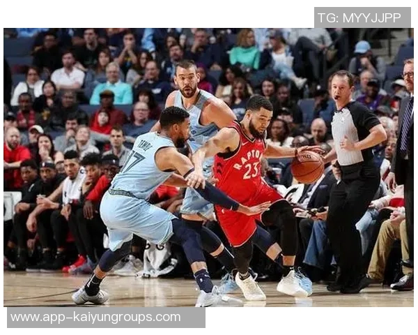 波蒂斯盛赞特纳领导力与求胜欲感谢他为球队带来的积极影响 波蒂斯盛赞特纳领导力与求胜欲感谢他为球队带来的积极影响