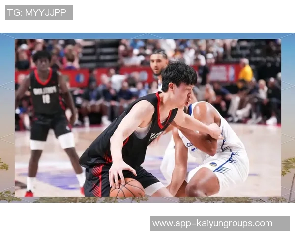 明日杨瀚森首秀即将开启粉色小书包陪伴他踏上NBA之旅 明日杨瀚森首秀即将开启粉色小书包陪伴他踏上NBA之旅