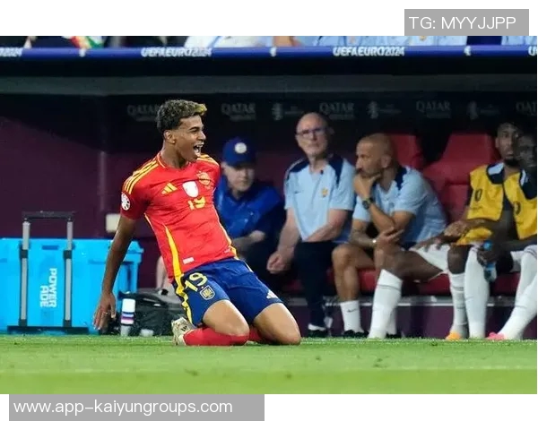 阿隆索强调专注比赛表现不回应亚马尔言论 阿隆索强调专注比赛表现不回应亚马尔言论