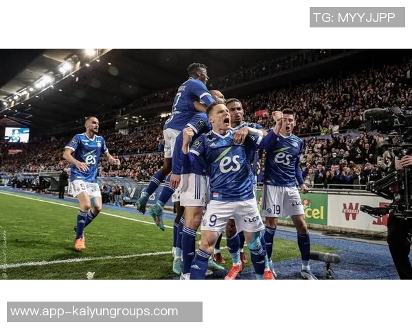 斯特拉斯堡前锋帕尼切利横空出世15项数据领跑法甲前锋榜单