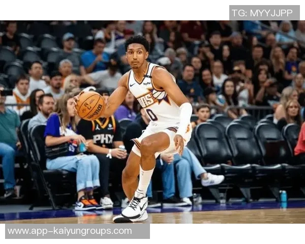 太阳队续约瑞安邓恩第三年球队选项上季场均69分36篮板表现稳定 太阳队续约瑞安邓恩第三年球队选项上季场均69分36篮板表现稳定