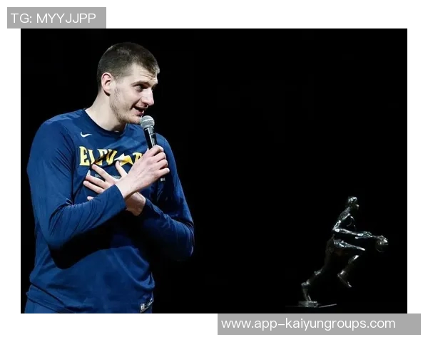 内线巨兽戈贝尔表现出色投篮罚球双双命中助球队争夺胜利