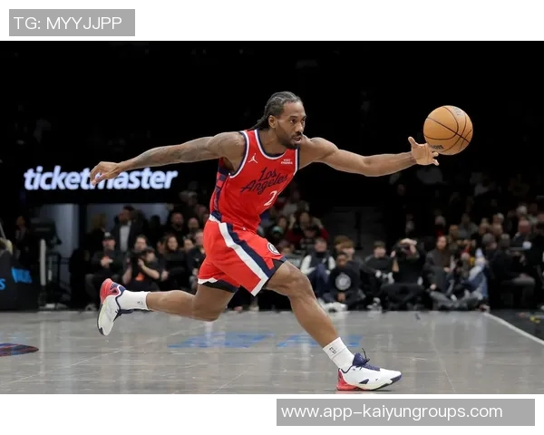 伦纳德膝伤回归洛城快船未来能否继续高歌猛进